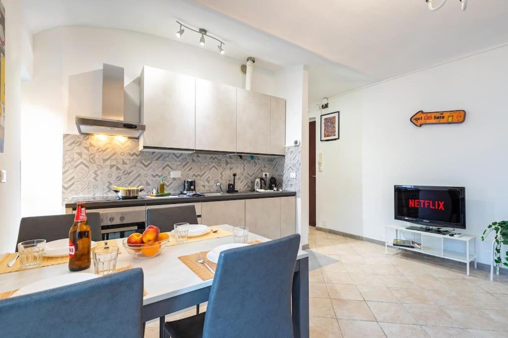 Appartement Old Town-Porta Susa Free Parking Modern Flat X6 à Turin Extérieur photo