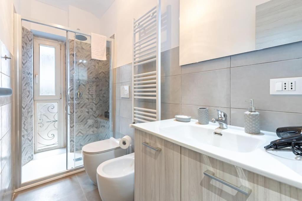 Appartement Old Town-Porta Susa Free Parking Modern Flat X6 à Turin Extérieur photo